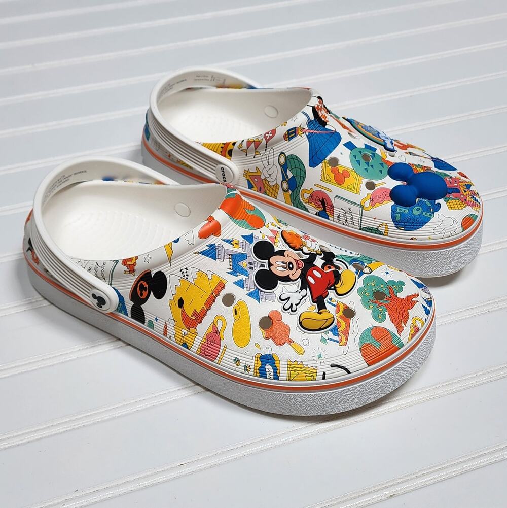 Crocs Adult Walt Disney Mickey Mouse Play In The Park Clogs Size 8M/10W White